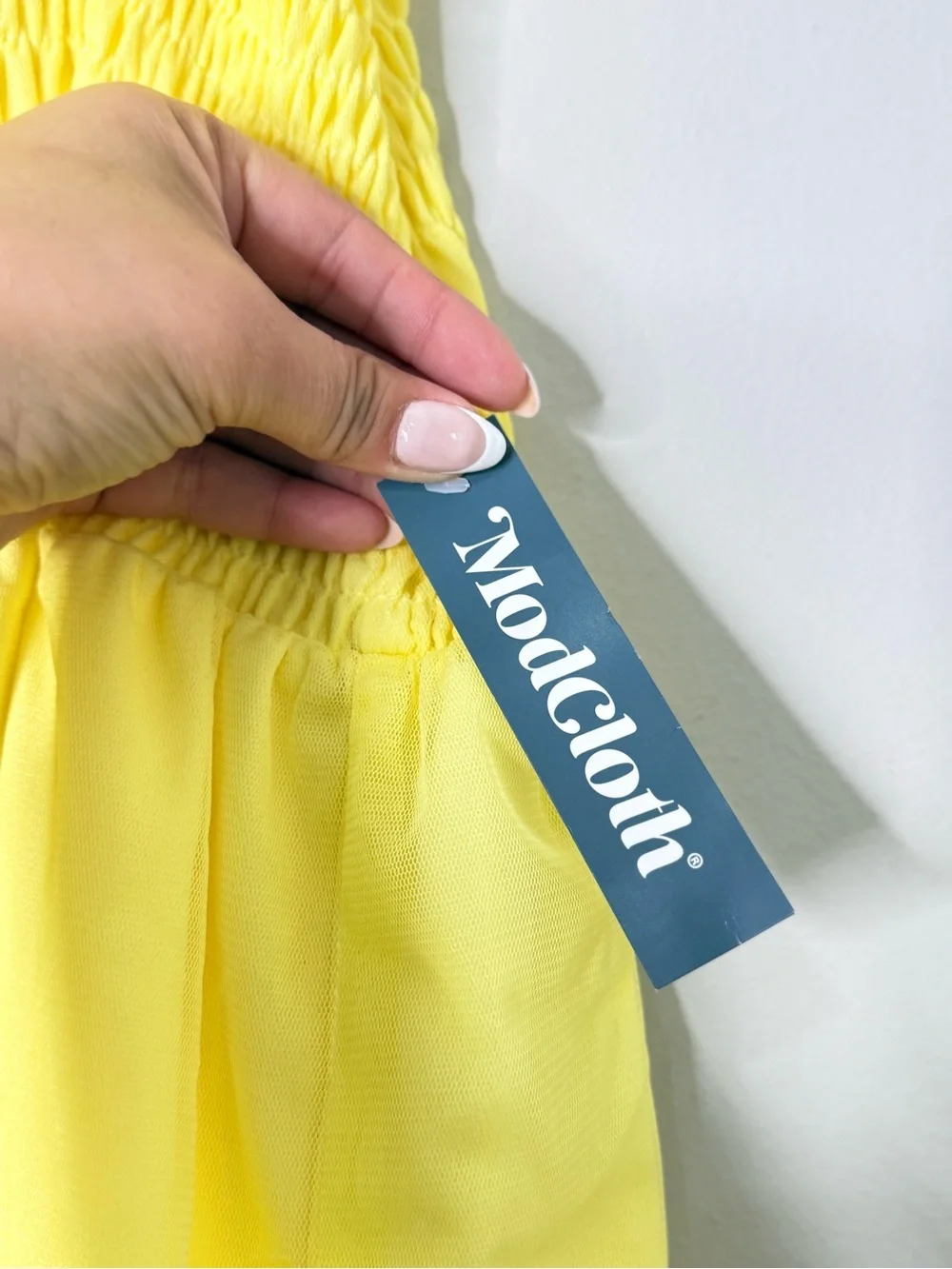 Modcloth Bright yellow smocked sundress with adjustable shoulder ties NWT L - Picture 7 of 7